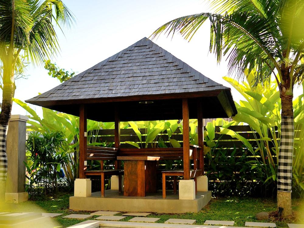 Ganga Hotel y Apartamento Denpasar Exterior foto