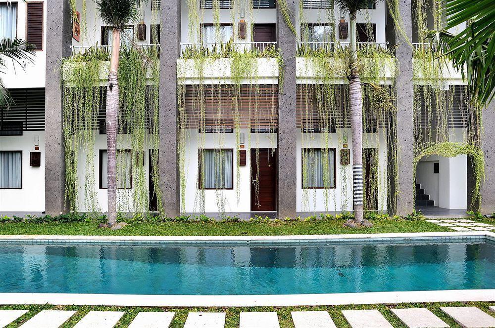 Ganga Hotel y Apartamento Denpasar Exterior foto