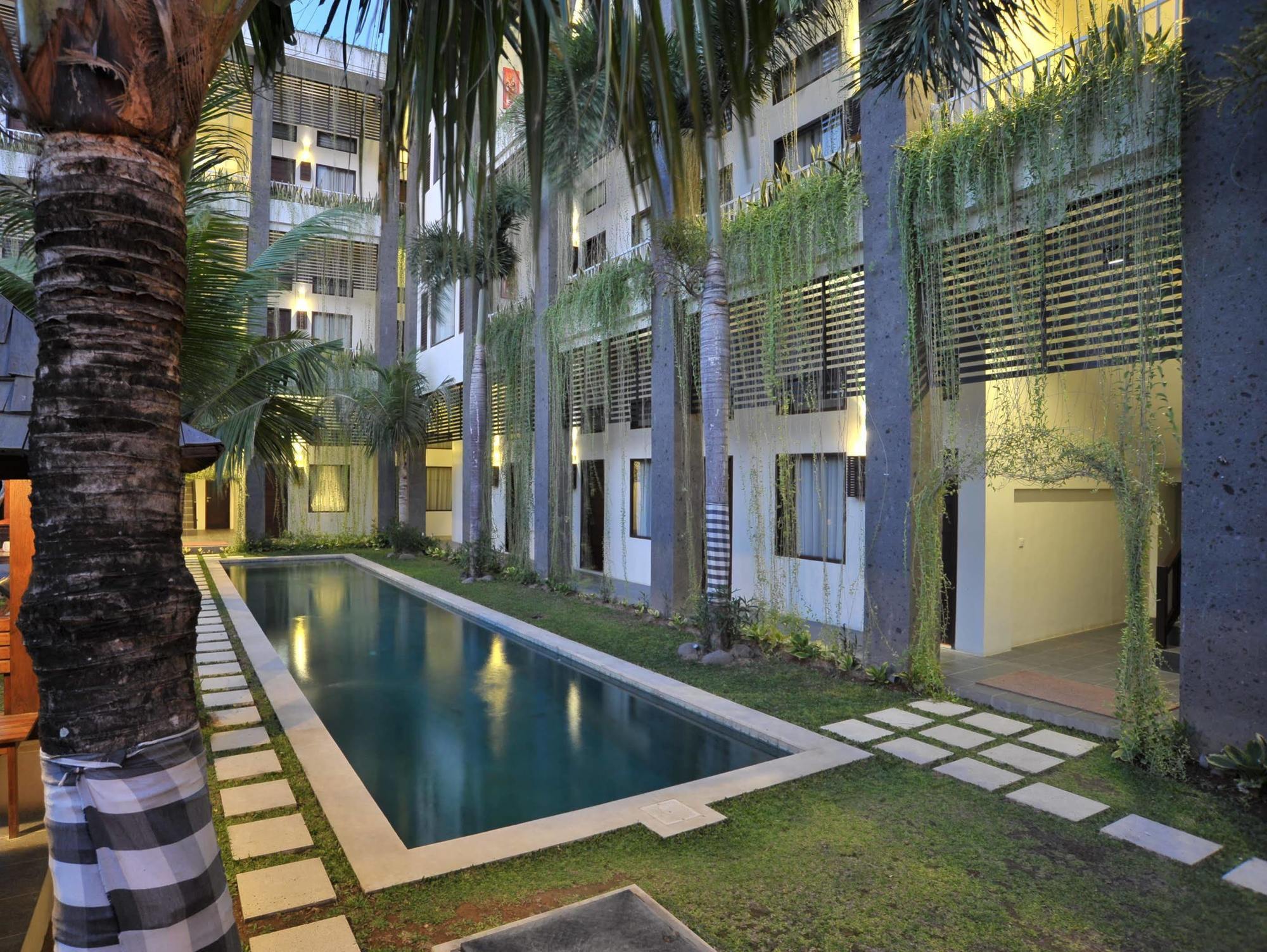 Ganga Hotel y Apartamento Denpasar Exterior foto